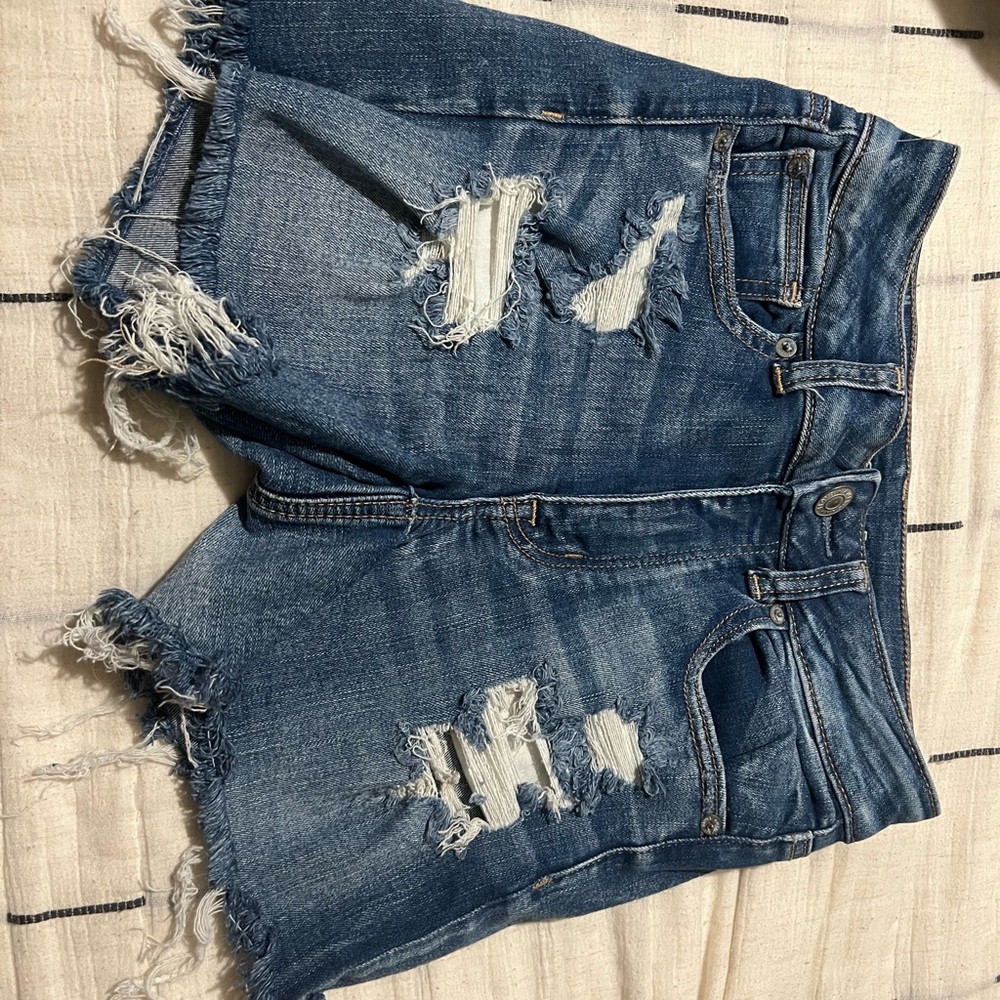 Women’s American Eagle Hi Rise Shorts size 2